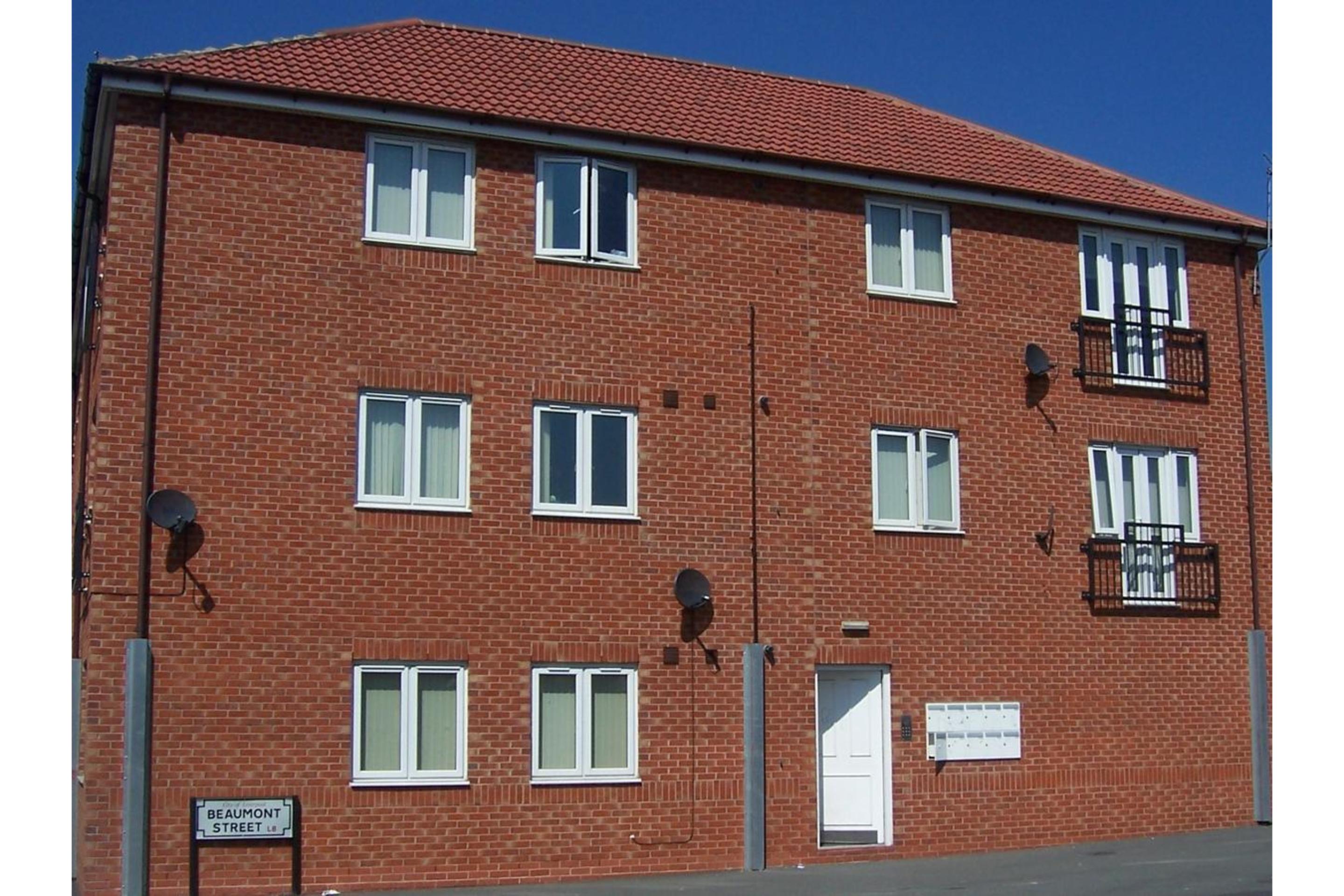 Oyo Arinza Apartments, Liverpool Exteriör bild